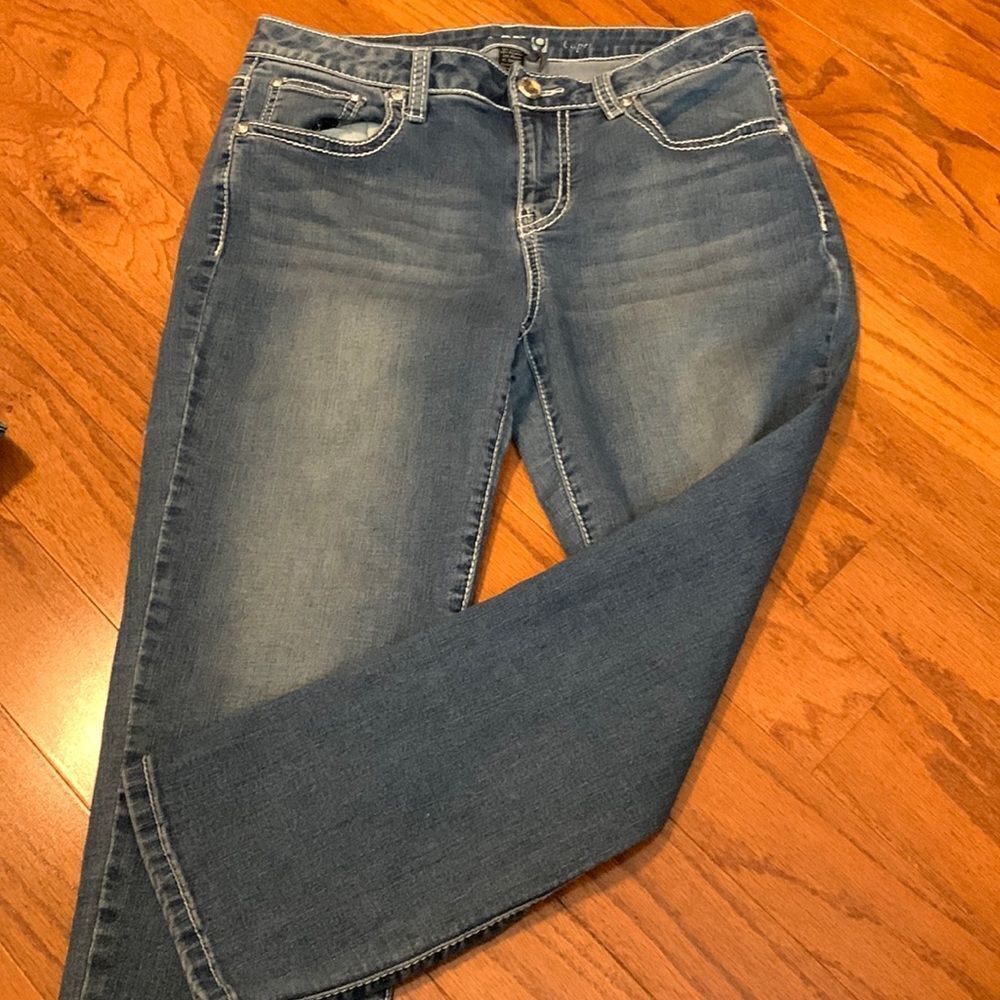 APT 9 denim Capri with bling